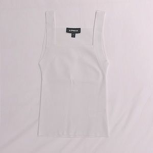 This Express top snatches you perfectly.